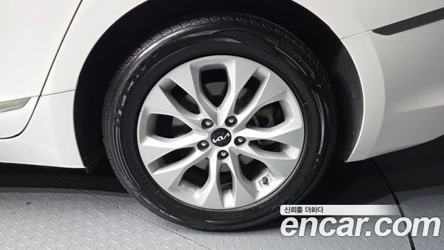 Kia K8 из Кореи Encar