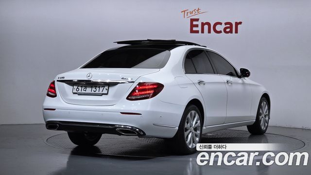 Mercedes-Benz E-Class из Кореи Encar