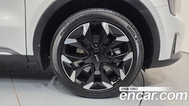 Kia Sorento Diesel 2.2 4WD Signature — пробег 28 208 км — фото 5 из 5