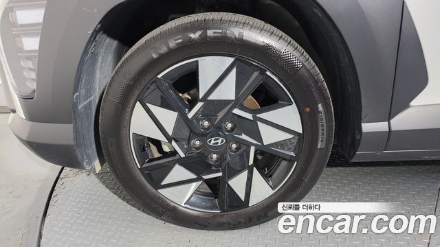 Hyundai Kona из Кореи Encar