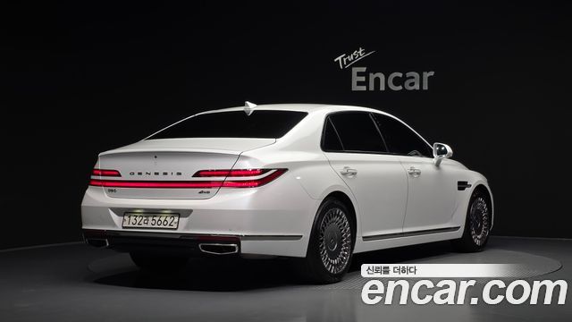 Genesis G90 из Кореи Encar