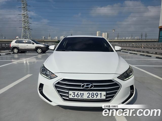 Hyundai AVANTE 1.6 GDI Smart Special — пробег 94 000 км — фото 1 из 5