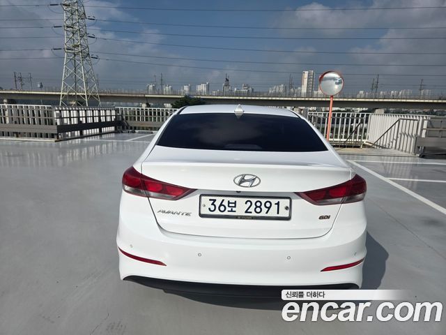 Hyundai AVANTE 1.6 GDI Smart Special — пробег 94 000 км — фото 5 из 5