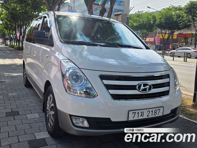 Hyundai Starex 12-Seater Wagon Modern Special — пробег 172 283 км — фото 3 из 5