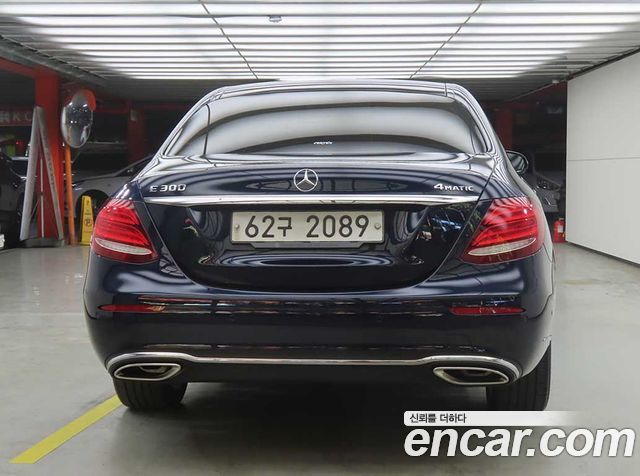 Mercedes-Benz E-Class из Кореи Encar