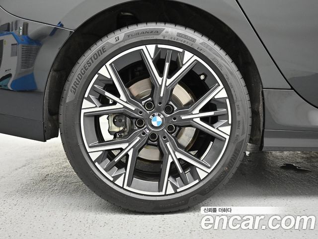 BMW 2-Series 220 M Sport — пробег 4 808 км — фото 5 из 5