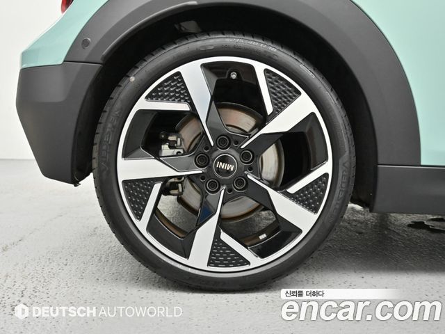 Mini Cooper Convertible Favoured — пробег 4 597 км — фото 5 из 5