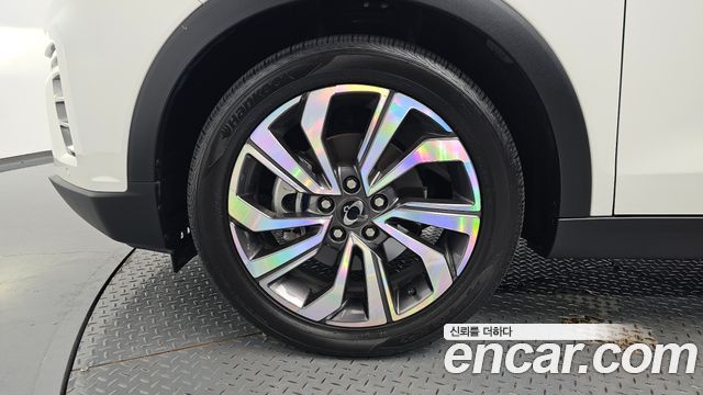 Ssangyong TIBOLI из Кореи Encar