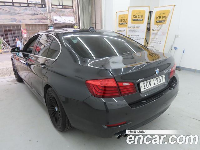 BMW 5-Series 520d xDrive — пробег 116 545 км — фото 4 из 5
