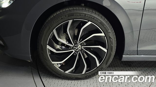 Volkswagen Golf из Кореи Encar