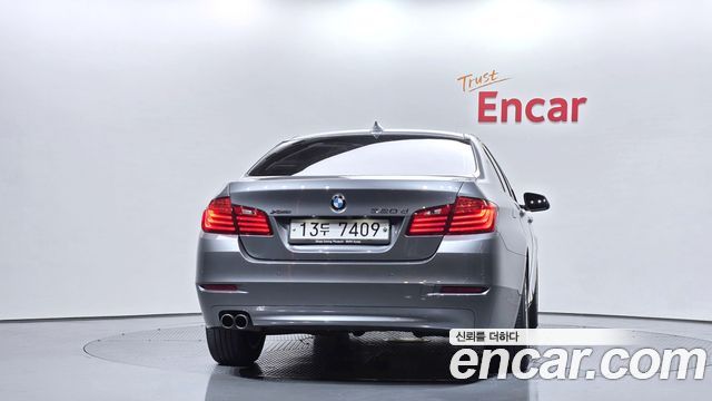 BMW 5-Series 520d xDrive — пробег 82 682 км — фото 4 из 5