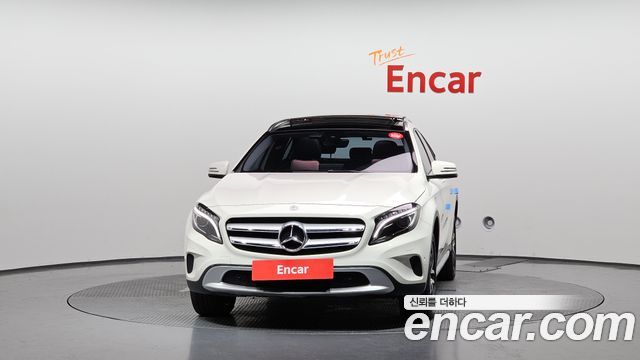 Mercedes-Benz GLA-Class GLA200d 4MATIC Activity Edition — пробег 68 502 км — фото 3 из 5