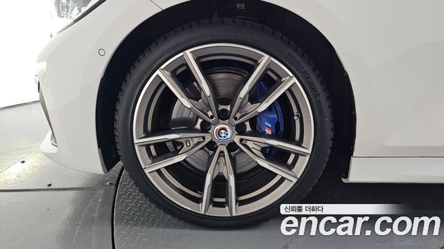 BMW 3-Series из Кореи Encar