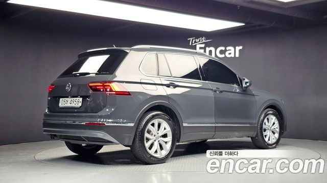 Volkswagen Tiguan из Кореи Encar
