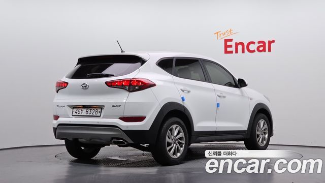 Hyundai Tucson Diesel 1.7 2WD Style — пробег 88 326 км — фото 2 из 5