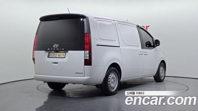 Hyundai Staria из Кореи Encar