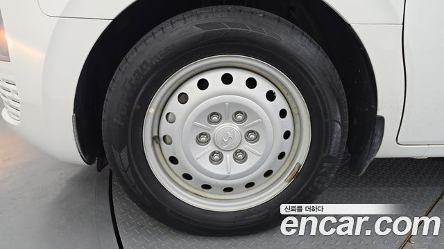 Hyundai Staria из Кореи Encar