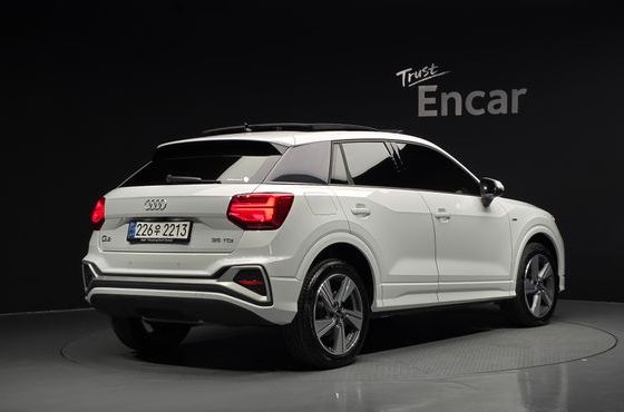 Audi Q2 35 TDI Premium — пробег 2 712 км — фото 2 из 5