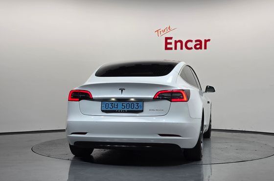 Tesla Model 3 Long Range AWD — пробег 118 332 км — фото 4 из 5