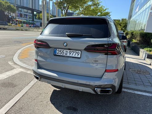 BMW X5 xDrive 30d M Sport — пробег 6 500 км — фото 3 из 5