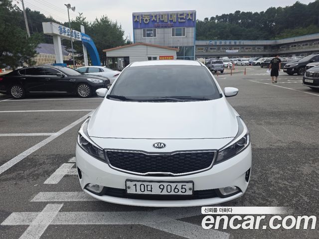 Kia K3 Trendy — пробег 80 000 км — фото 1 из 5
