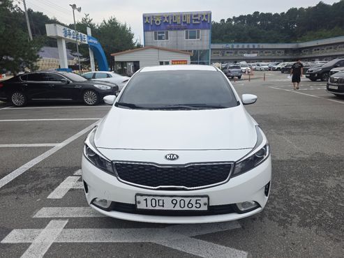 Kia K3 Trendy — пробег 80 000 км — фото 1 из 5