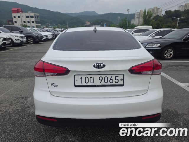 Kia K3 Trendy — пробег 80 000 км — фото 4 из 5