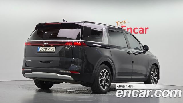 Kia Carnival Diesel 9-Seater Prestige — пробег 103 125 км — фото 2 из 5