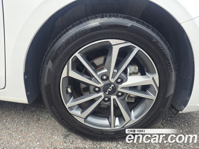Kia K3 из Кореи Encar