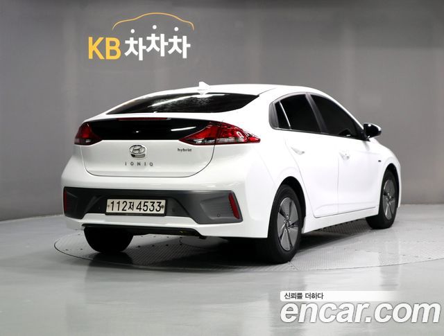 Hyundai Ioniq из Кореи Encar