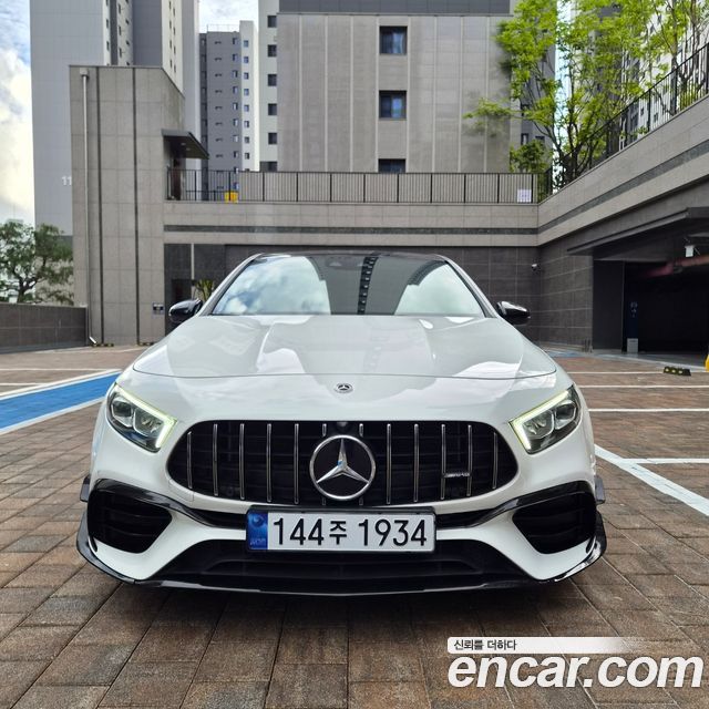 Mercedes-Benz A-Class AMG A45 4MAITC+ Hatchback — пробег 27 000 км — фото 3 из 5