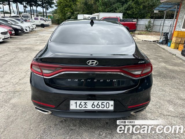 Hyundai Grandeur из Кореи Encar