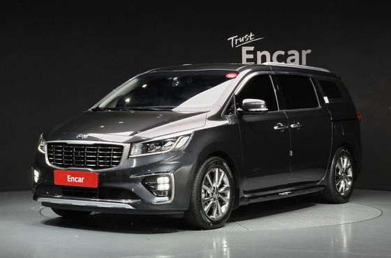 Kia Carnival 7-Seater Limousine President — пробег 79 984 км — фото 1 из 5