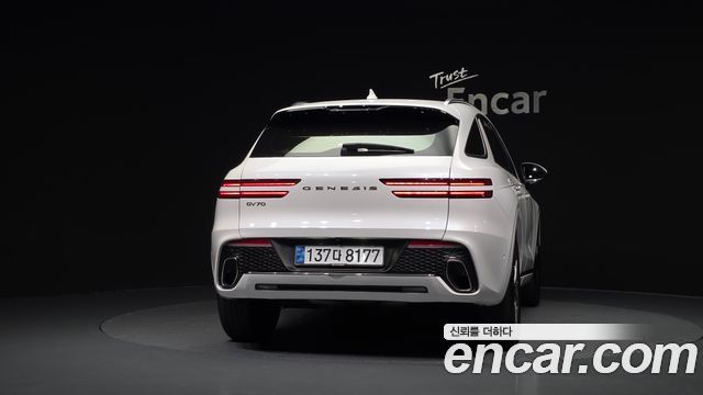 Genesis GV70 из Кореи Encar