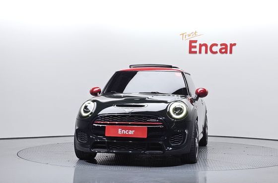 Mini Cooper JCW 3rd Generation — пробег 81 991 км — фото 3 из 5