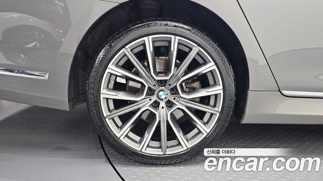 BMW 7-Series из Кореи Encar