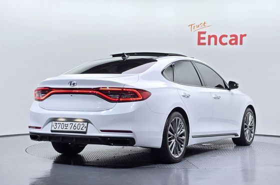 Hyundai Grandeur 2.4 Premium — пробег 69 161 км — фото 2 из 5