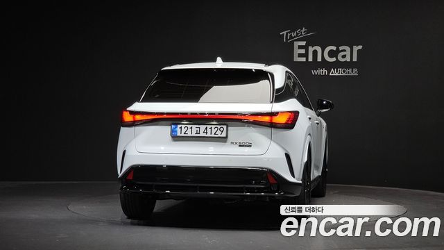 Lexus RX F-Sport — пробег 12 км — фото 4 из 5
