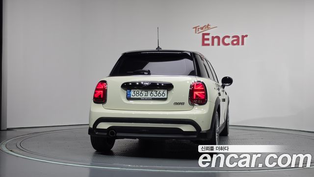 Mini Cooper из Кореи Encar