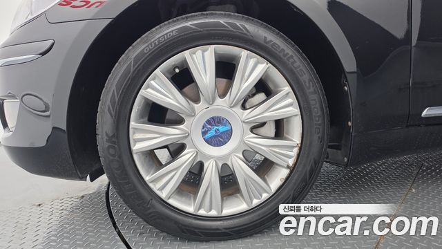 Hyundai Genesis из Кореи Encar