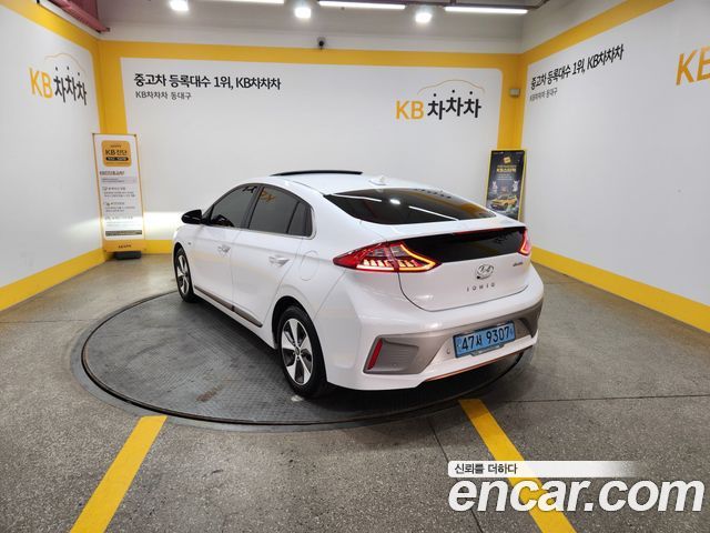 Hyundai Ioniq из Кореи Encar