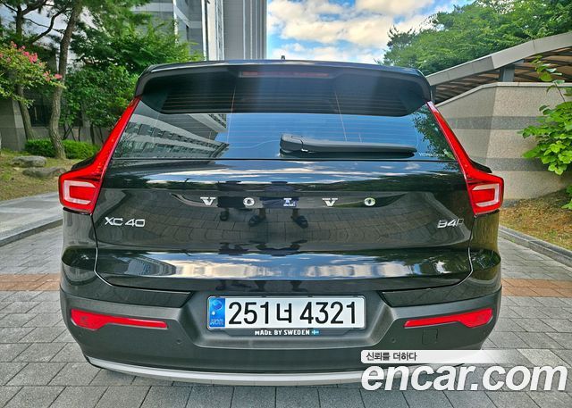 Volvo XC40 B4 Inscription — пробег 62 525 км — фото 5 из 5