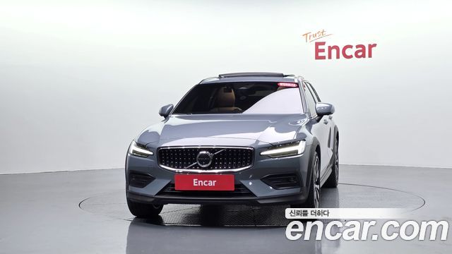 Volvo V60 из Кореи Encar