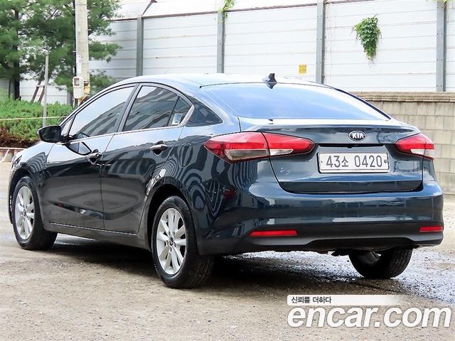 Kia K3 Diesel Trendy — пробег 184 915 км — фото 3 из 5