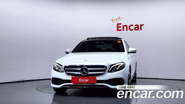 Mercedes-Benz E-Class из Кореи Encar