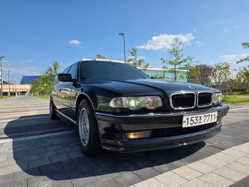 BMW 7-Series 740iL E38 — пробег 170 000 км — фото 1 из 5