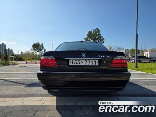 BMW 7-Series из Кореи Encar