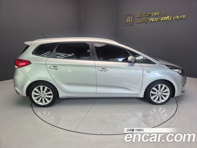 Kia Carens 2.0 LPi Prestige — пробег 136 000 км — фото 4 из 5