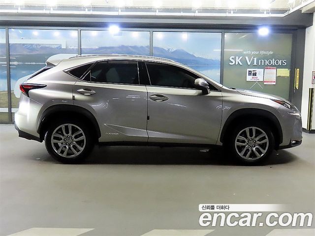 Lexus NX Supreme — пробег 92 761 км — фото 3 из 5