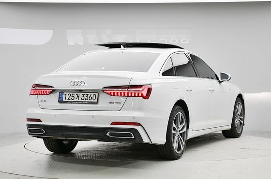 Audi A6 40 TDI Premium — пробег 73 739 км — фото 2 из 5